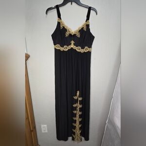 Soma Gown, Size Large